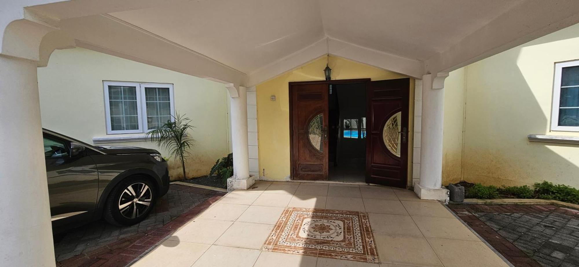 Ground Floor Apartment Near Pereybere Beach Exterior photo